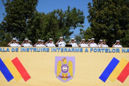 schimbare de comanda la scoala de instruire interarme a fortelor navale viceamiral constantin balescu mangalia cine este noul comandant galerie foto 66c72b5ed0cd1