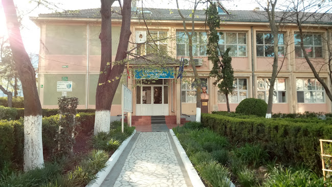 mai multe unitati de invatamant din municipiul tulcea vor primi echipamente si materiale noi pentru dotarea salilor de sport 670c3f0288472