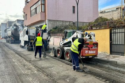 astazi a fost decopertat carosabilul pe strada cuza voda restrictii de trafic rutier 674b6d34b0367