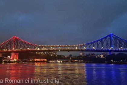 australia monumentul istoric din centrul orasului australian brisbane story bridge precum si alte cladiri emblematice proiectate in culorile tricolorului 674b2526ed282