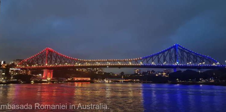 australia monumentul istoric din centrul orasului australian brisbane story bridge precum si alte cladiri emblematice proiectate in culorile tricolorului 674b2526ed282