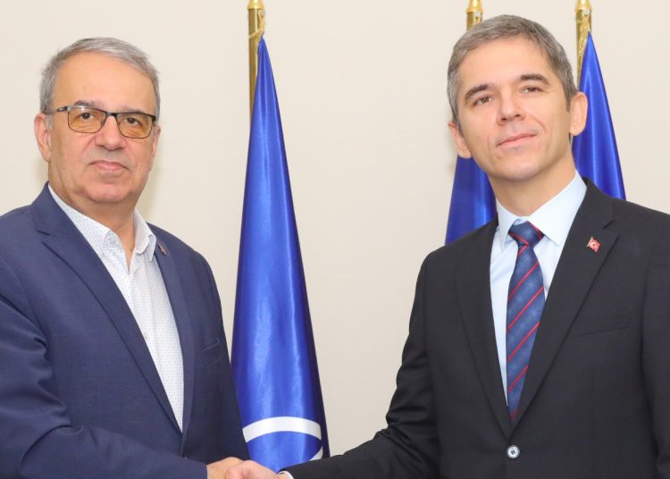 noul consul general al republicii turcia vizita la primaria constanta 673729f527c6a