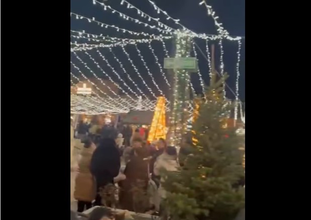 targul de craciun s a deschis in piata ovidiu din constanta programul anuntat video 674b55b0da307