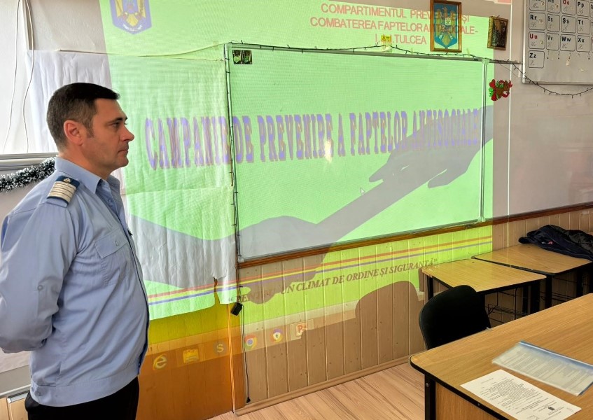 elevii din tulcea participa la activitati educative organizate de jandarmi 676184a8aad0c
