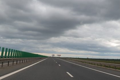 se circula in conditii de ceata pe drumurile din judetul hunedoara autostrada bucuresti constanta fara restrictii de trafic 674ea18826cc1