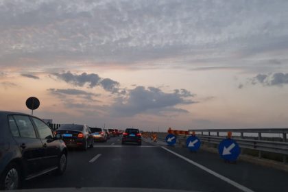 accident pe auostrazile a2 si a4 in judetul constanta mai multe masini implicate intre ovidiu si agigea traficul est eblocat 67a7008673a08