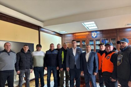 adrian picoiu alaturi de politisti si rezervisti in lupta pentru drepturi si conditii mai bune de munca 67ab6208ae174