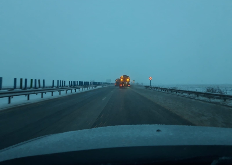 atentie soferi cum se circula pe autostrada a2 67b1d859c982f