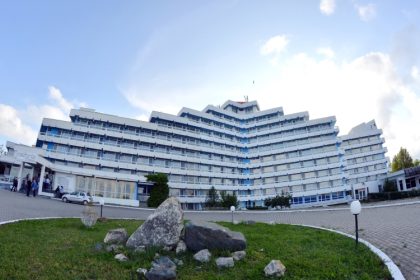 afaceristul nelu mirea isi extinde un hotel din sudul litoralului 67d0beba714c7