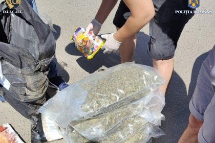 dobrita constantin si bajenaru condamnati pentru trafic international de droguri au adus canabis din spania pentru a l vinde la constanta 67e602135d845