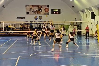 echipe din constanta la startul turneelor semifinale de juniori si sperante 67dc1013e80f3