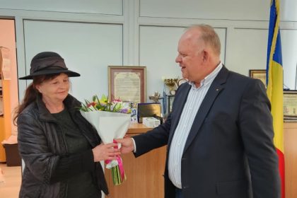 mai multi seniori din agigea au fost premiati de primarul cristian cirjaliu 67ea96eda3725