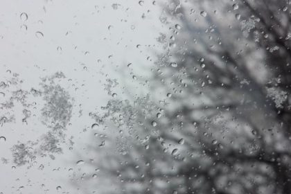 meteorologii au prelungit alertele de ploi si vant puternic anm avertizeaza ca vremea se raceste unde vor fi lapovita si ninsoare 67d4021e7aeb2