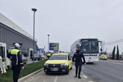 politistii control in zona aeroporturilor vizati cei care fac bolt si taxi 67e7bf2c3988d