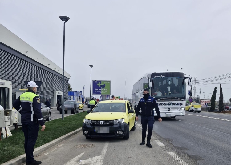 politistii control in zona aeroporturilor vizati cei care fac bolt si