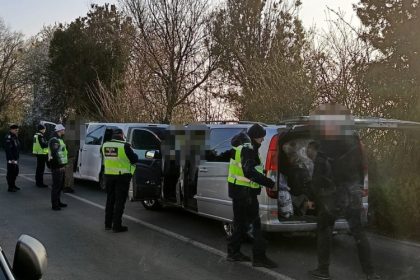 tigari si bunuri contrafacute provenite din bulgaria confiscate de politistii de frontiera in urma unor actiuni 67e143d860f13