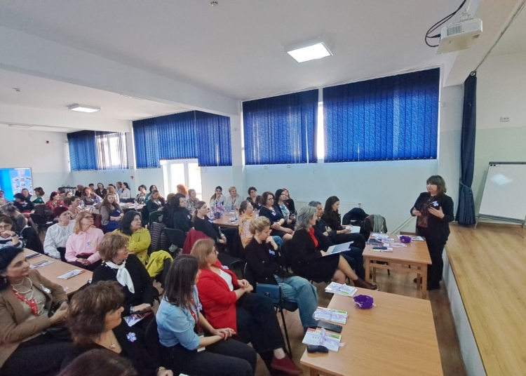 vicepresedintele cj tulcea lavinia vizauer a participat la atelierul de bune practici din cadrul sa fim prieteni fara bullying 67e6a4bfea3a5