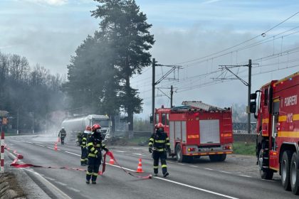video alerta la comarnic scurgeri de acid sulfuric dintr o cisterna care circula pe dn1 67ea3815e6eb7