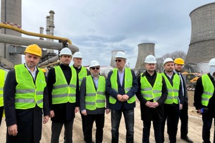 videogalerie foto lucrarile la noul cet avanseaza stadiul lor prezentat de primarul vergil chitac si secretarul general saragea 67e6aad6a5e42