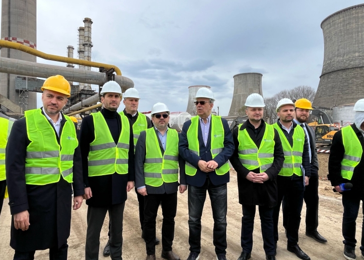 videogalerie foto lucrarile la noul cet avanseaza stadiul lor prezentat de primarul vergil chitac si secretarul general saragea 67e6aad6a5e42