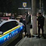 a intors masina pe linia continua in fata politistilor apoi a fugit de acestia fiindca nu avea nici permis de conducere 6808b83c7d3f9