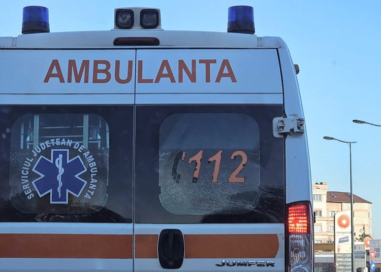 accident rutier intre doua masini in valu lui traian doua victime intre care o minora 67ef75c985c73