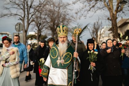 arhiepiscopul teodosie a sarbatorit 24 de ani de arhipastorire in eparhia tomisului 67fd77cdd7c76