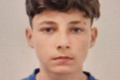 baiat de 15 ani dat disparut daca il vedeti sunati la 112 67f26ae91d664