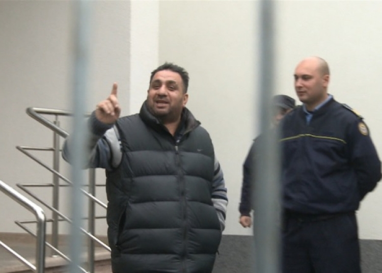 bercea mondialu si 3 copii ai sai au fost arestati preventiv pentru camatarie si santaj 67ef843a1342d