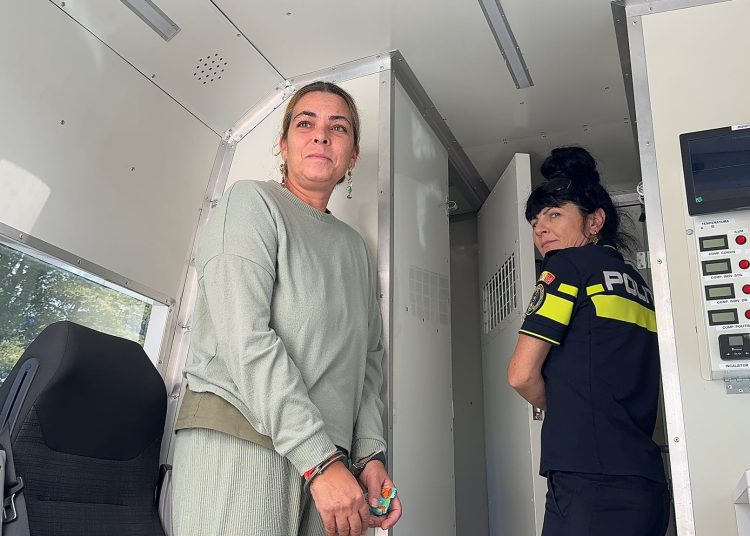 cantareata dana marijuana isi va petrece sarbatorile in arest judecatorii i au respins contestatia formulata impotriva prelungirii acestei masuri preventive 67f447feedf09