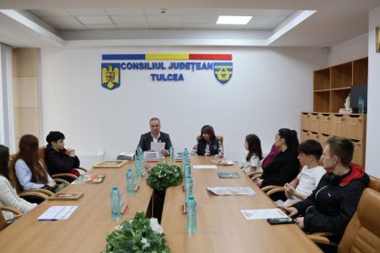 cele mai bune lucrari inscrise la concursul poveste de paste premiate de consiliul judetean tulcea 67fce68883537