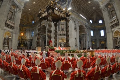 conclavul care va alege urmatorul papa se intruneste pe 7 mai 680f80eda4220