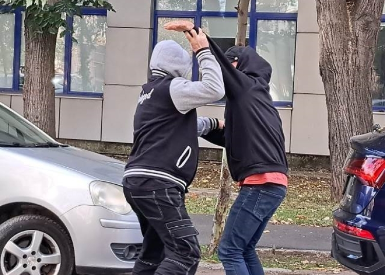 condamnat definitiv dupa ce aproape a omorat un om caruia i a sfaramat capul acum trebuie sa plateasca si daune si cheltuieli de judecata 68097e71e961e