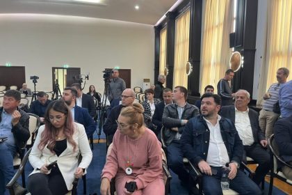 consilierii judeteni convocati in sedinta ordinara mai multe proiecte vor fi supuse votului 67f7d77f126af
