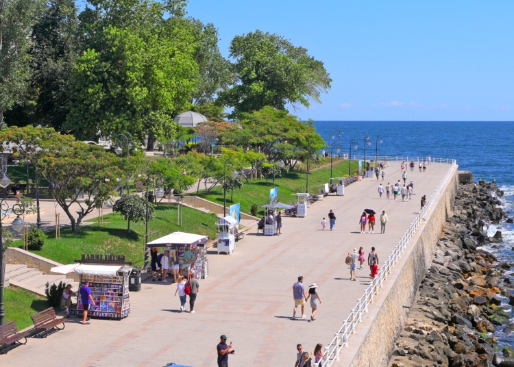 constanta are un nou regulament pentru artistii stradali 67ff93f50b078