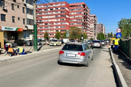 continua lucrarile de reabilitare a carosabilului pe strada baba novac intre strada operei si strada bogdan vasile traficul este restrictionat total 680f2908216e3
