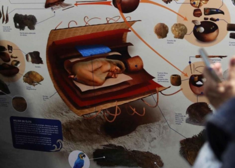 descoperire arheologica rara intr o fosta groapa de gunoi a fost gasit mormantul unei tinere de rang inalt din civilizatia caral 680c91c393cc1