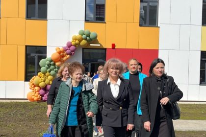 galerie fotovideo a fost inaugurat corpul c1 al liceului din mihail kogalniceanu 67f6308ba42be