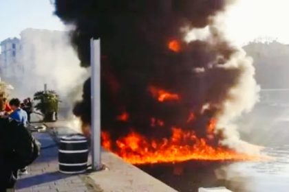 incendiu in portul tomis din constanta o ambarcatiune a luat foc 6804e9331cd4c
