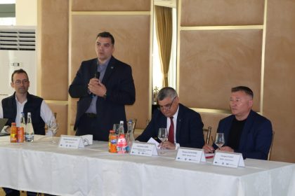 investitii pentru decolmatarea lacurilor din delta dunarii 6808d0d2a9918