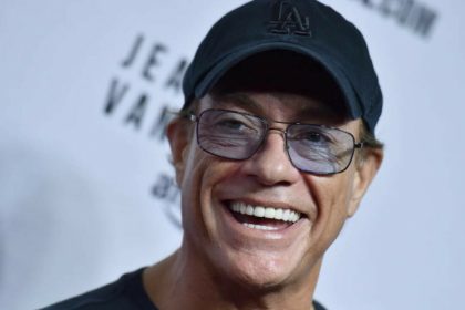 jean claude van damme acuzat ca ar fi intretinut relatii cu cinci romance victime ale traficului de persoane 67f78c7d37144