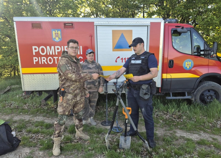 mai multi cautatori de comori au facut o descoperire neasteptata in iasi intr o zona preferata de turisti 680f2202848c0