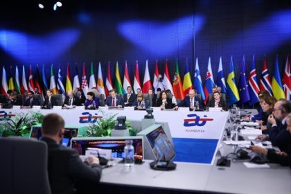 ministrul natalia intotero la reuniunea omologilor de la varsovia discutii despre busola culturala a politicilor europene 67f55c6aea2d4