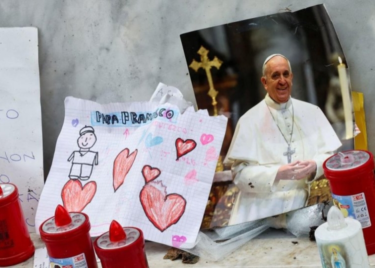 moment de reculegere in memoria sanctitatii sale papa francisc la toate meciurile de fotbal programate sambata in romania 680bf25d79efd