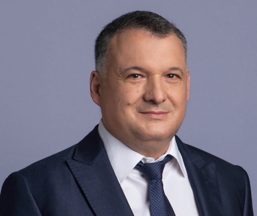 parteneriatul strategic cu statele unite nu se cladeste prin live uri selfie uri sau sloganuri ci prin seriozitate dialog si diplomatie autentica 67fe5d4025474