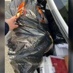 peste 1 470 de produse susceptibile a fi contrafacute descoperite de politistii de frontiera in patru mijloace de transport 680234aa4c768