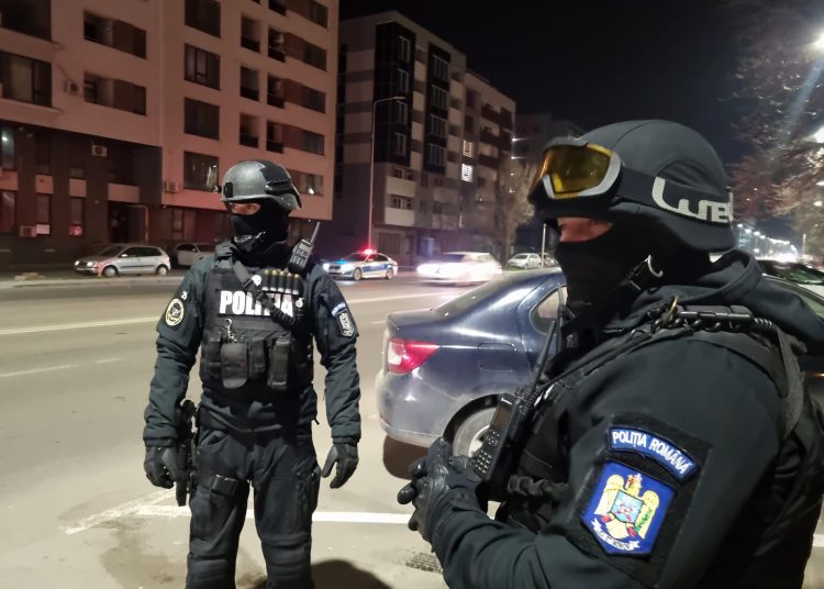 politistii au actionat in murfatlar si medgidia unde au aplicat amenzi de peste 16 000 de lei 680b610f0bc5c