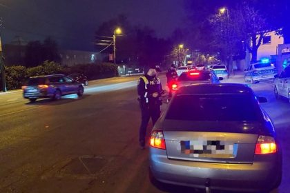 politistii constanteni au sanctionat mai multi soferi seara trecuta 68037dea6c584