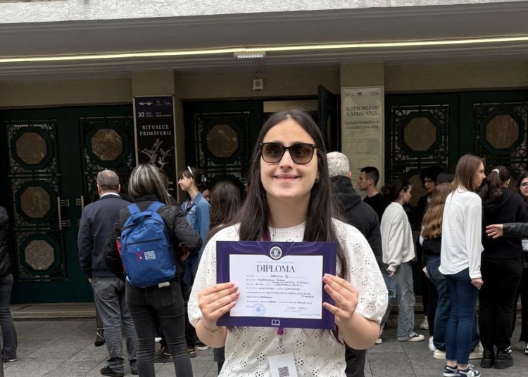 succes la nivel national elena pestereanu de la colegiul constantin bratescu in topul celor mai buni elevi din tara premiul iii la olimpiada de stiinte socio umane 680e45b5910c1