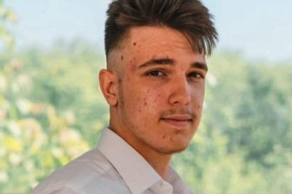 tanarul din valu lui traian este de negasit apropiatii se tem de un suicid 67eb9c3d8cff6